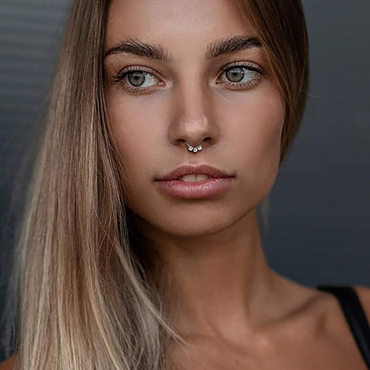 Surgical Steel Hinged Segment Hoop Septum Ring 16 Gauge 3 Forward Gem