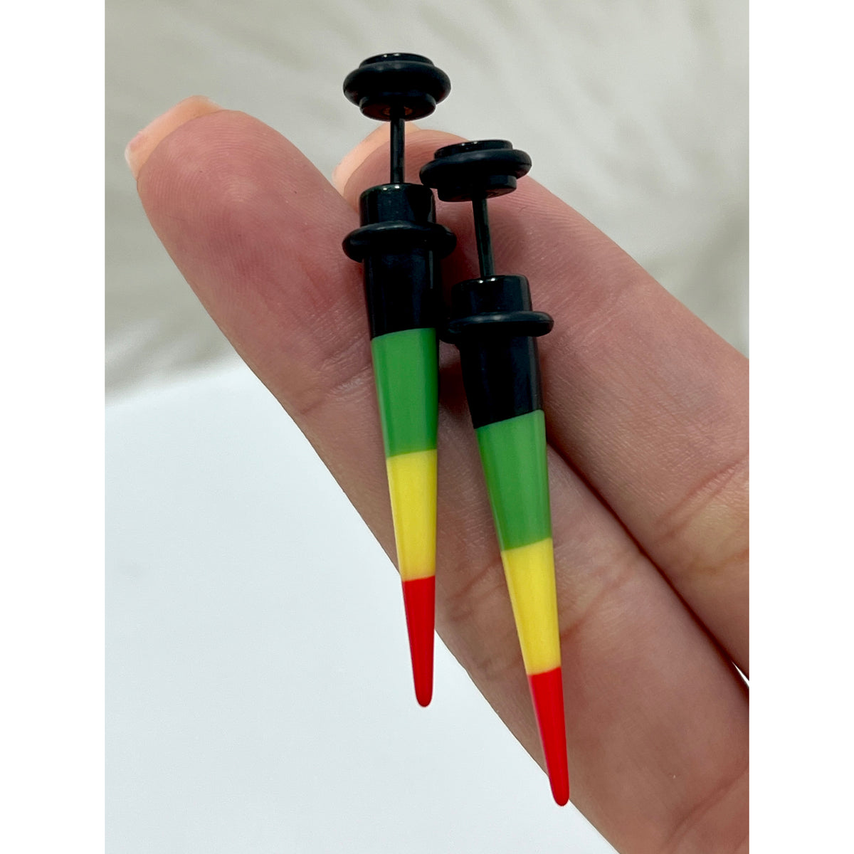 Acrylic 16 Gauge Rasta Print Fake Ear Taper Earrings - Pair - photo 4