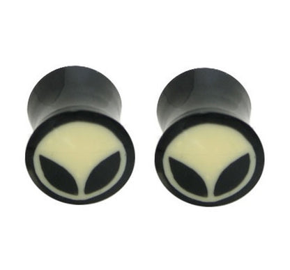 Black Bone 2 Gauge Alien Eye Saddle Fit Ear Plugs - Pair