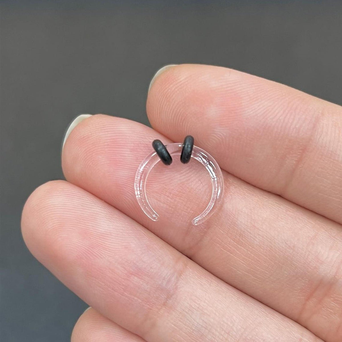 Acrylic Clear Bull Horn Tapers Septum & Ear & O-Rings - Pair - Kruelty