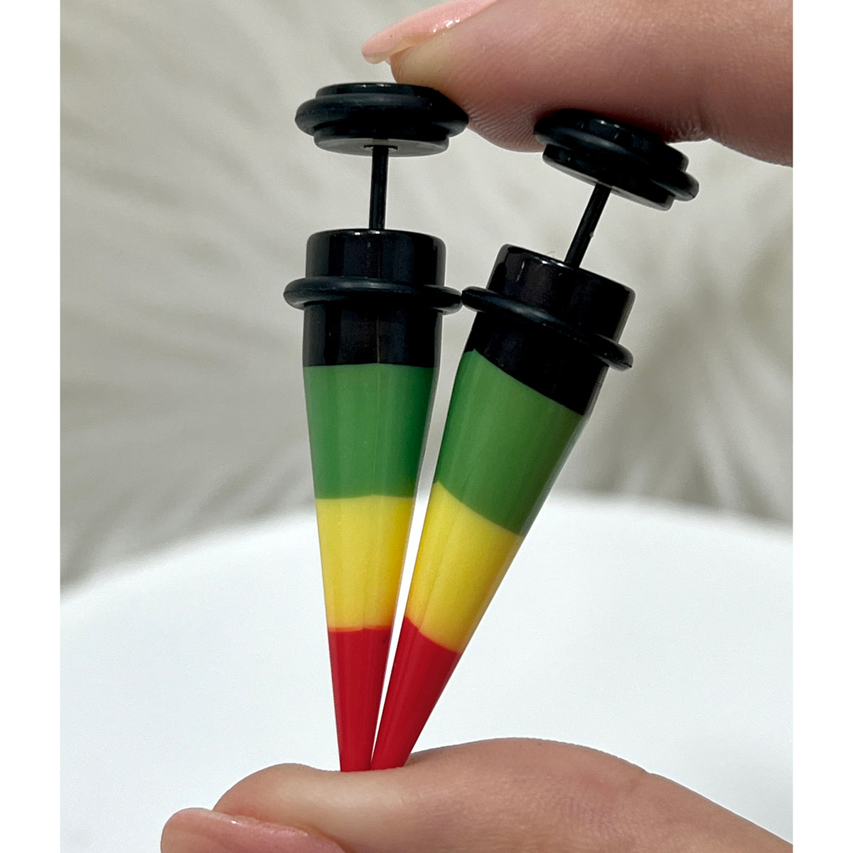 Acrylic 16 Gauge Rasta Print Fake Ear Taper Earrings - Pair - photo 3