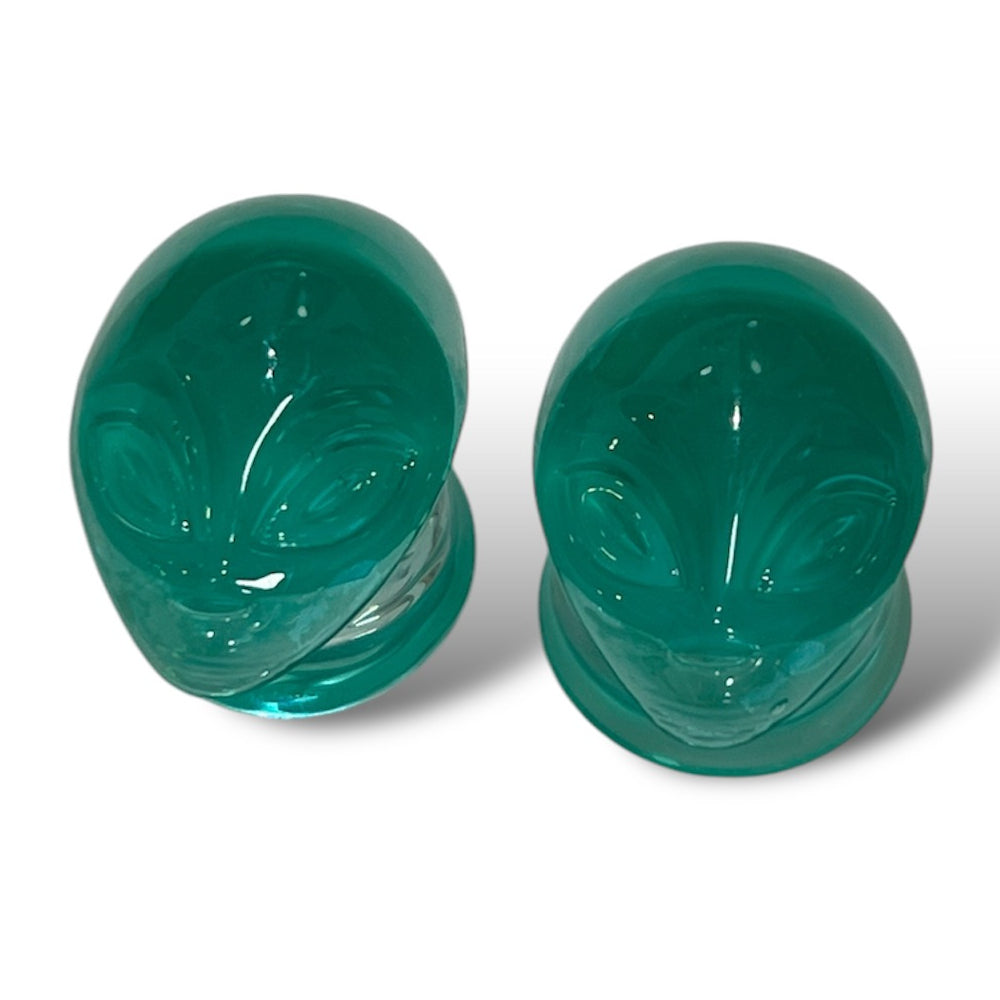 Pyrex Glass 2 Gauge to 7/8 Inch Plugs with Green Alien Face - Pair