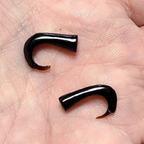 Buffalo Horn 6 & 8 Gauge Talon Claw Ear Tapers - Pair