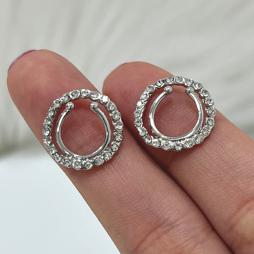 Surgical Steel Paved Circle CZ Clip On Nipple Rings - Pair - photo 3