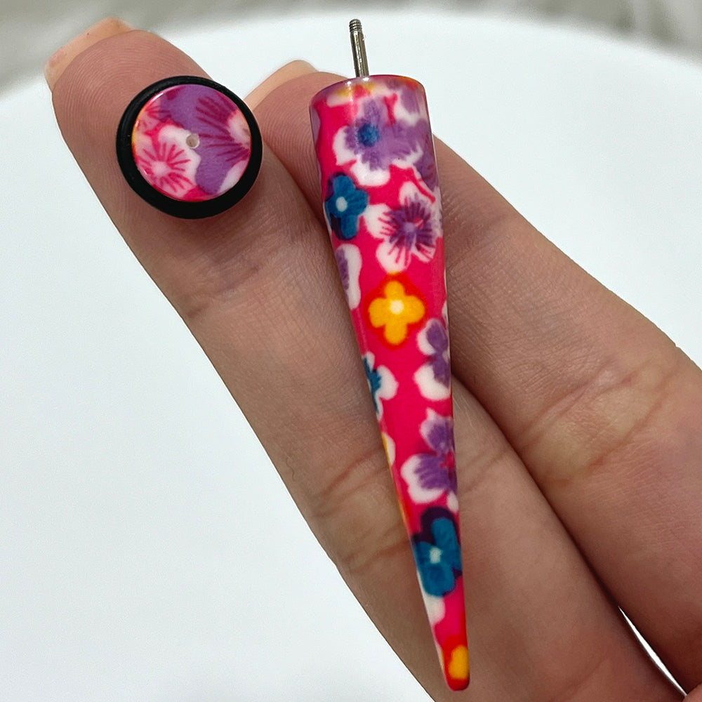 Acrylic 16 Gauge Flower Print Fake Taper Ear Stretcher - Pair - photo 2