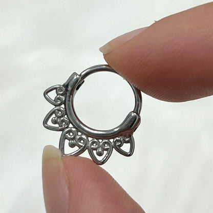 Surgical Steel 16 Gauge Hinged Segment Ring with Filigree Heart - photo 4