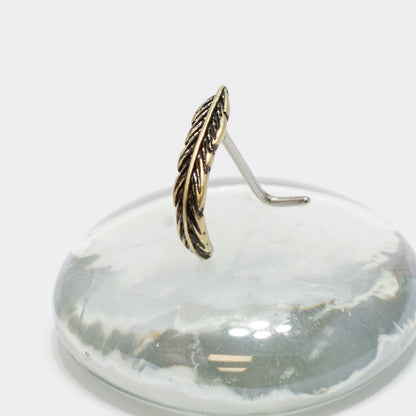 Surgical Steel 20 Gauge Gold Leaf L-Bend Nose Crawler - photo 3