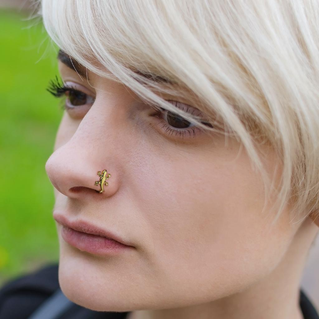 Surgical Steel 20 Gauge Nose Bone Stud with Gecko Crawler - photo 4