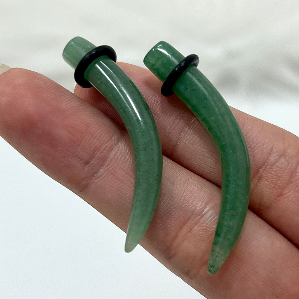 Jade Stone 2 to 4 Gauge Curved Ear Tapers - Pair - photo 3