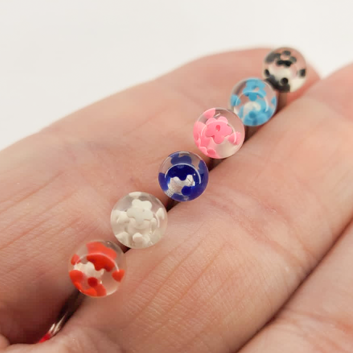Surgical Steel 14 Gauge Tongue Barbell with Speckled Flower - photo 5